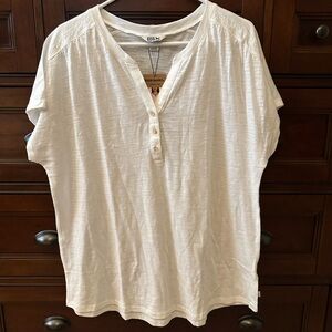 Eddie Bauer Women's white Button-henley size XL   NWT